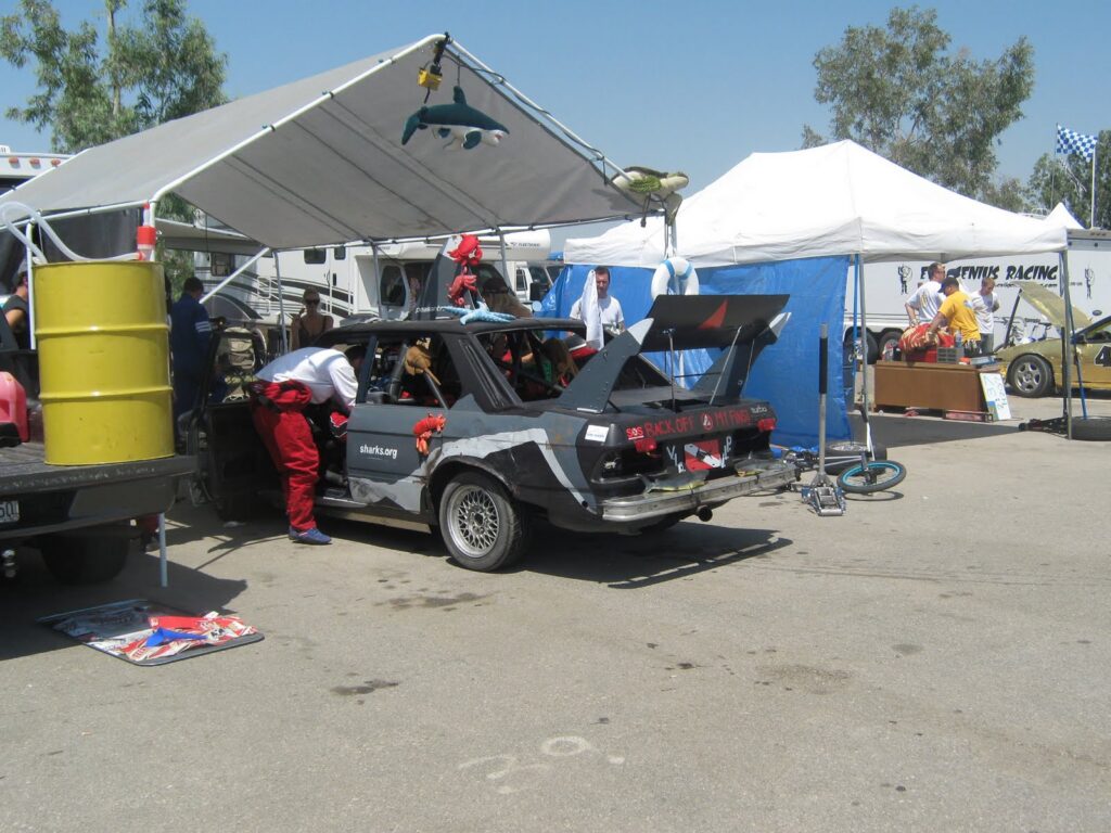 24 Hours Of LeMons At Buttonwillow: $500 Racing Gone Mad