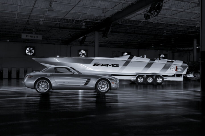 AMG Cigarette Racing Boat