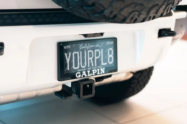 Reviver Electronic License Plate
