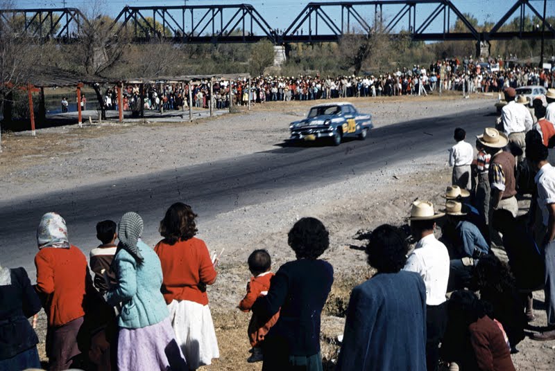 Cabalén / Silva in a 1954 Ford 