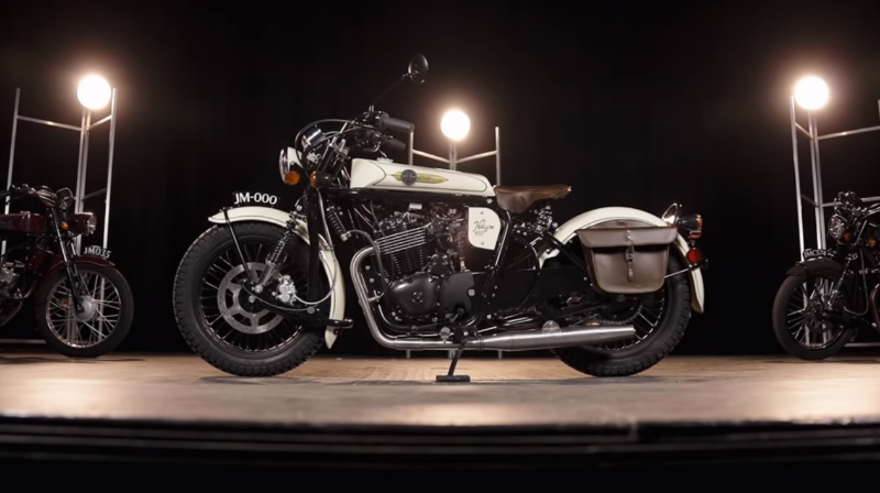 A New American Motorcycle: The Janus Halcyon 450
