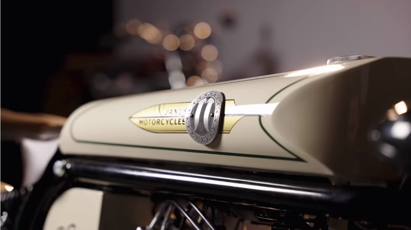 A New American Motorcycle: The Janus Halcyon 450