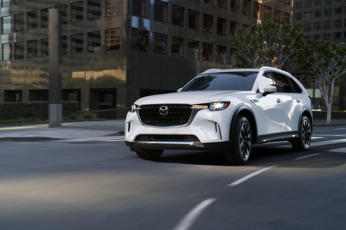 Mazda CX-90 PHEV VS. Inline-Six: Which Powertrain Is Right For You?