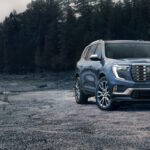 2025 GMC Acadia Denali: A Luxurious and Spacious Midsize SUV