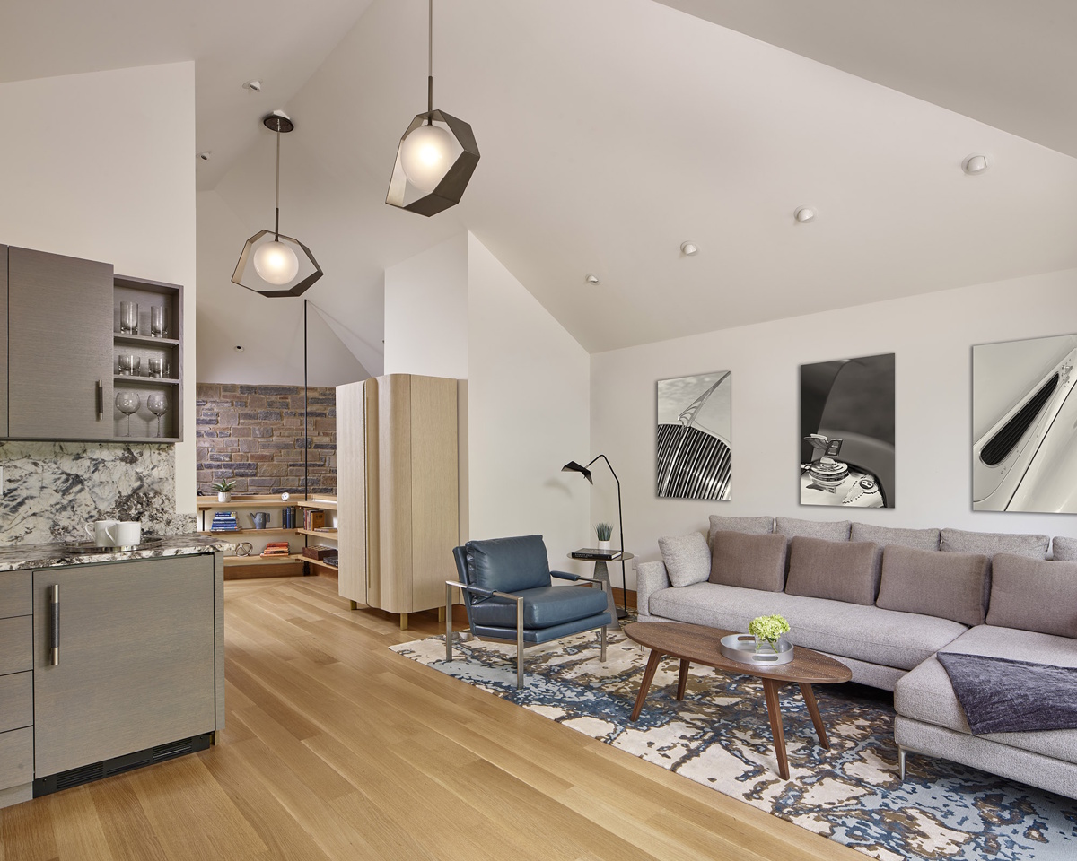 Luxury Garage Design: How to Build A Showroom-Worthy Space for Your ...
