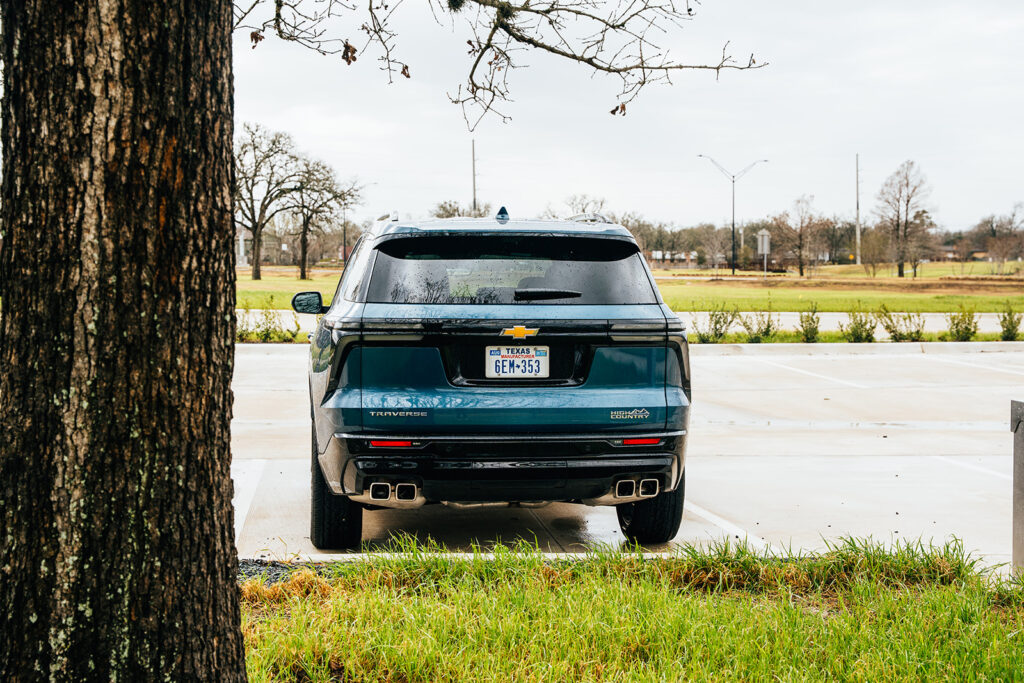 2025 Chevrolet Traverse High Country: A Luxurious Take on Midsize SUVs

