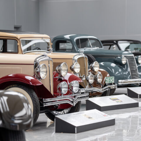 Title: Stunning Studebakers: A Rolling Tribute to Innovation at the Savoy Automobile Museum