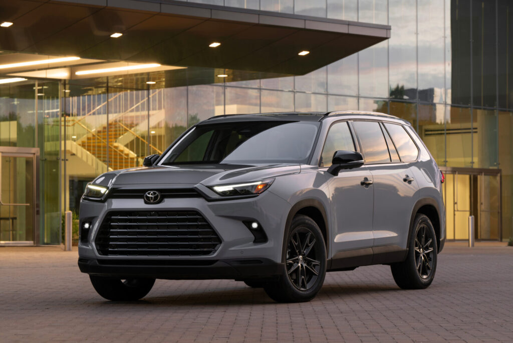 2025 Toyota Grand Highlander Hybrid MAX Platinum: Practical Luxury For Modern Families
