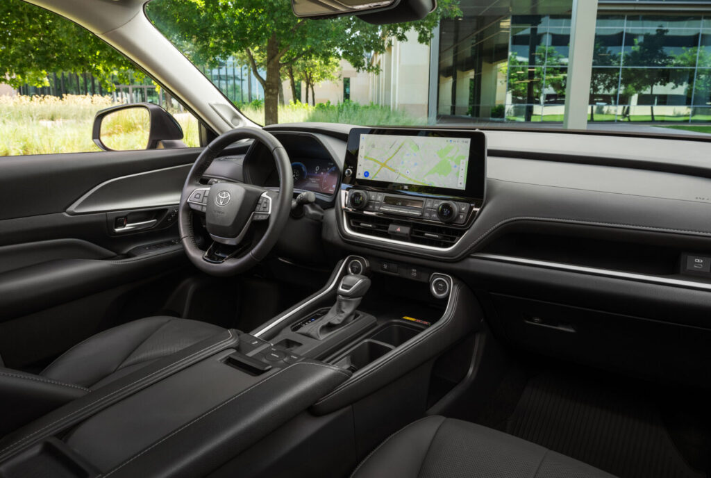 2025 Toyota Grand Highlander Hybrid MAX Platinum: Practical Luxury For Modern Families