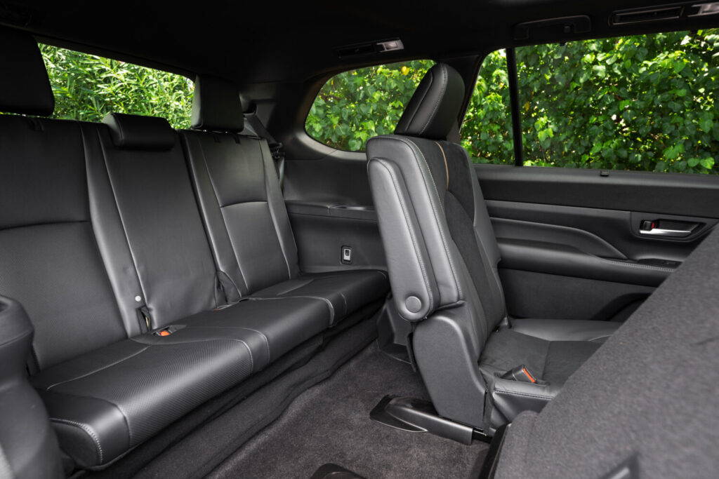 2025 Toyota Grand Highlander Hybrid MAX Platinum: Practical Luxury For Modern Families
