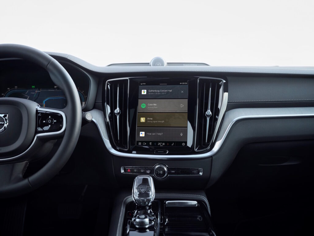 2025 Volvo V60 Cross Country B5 AWD