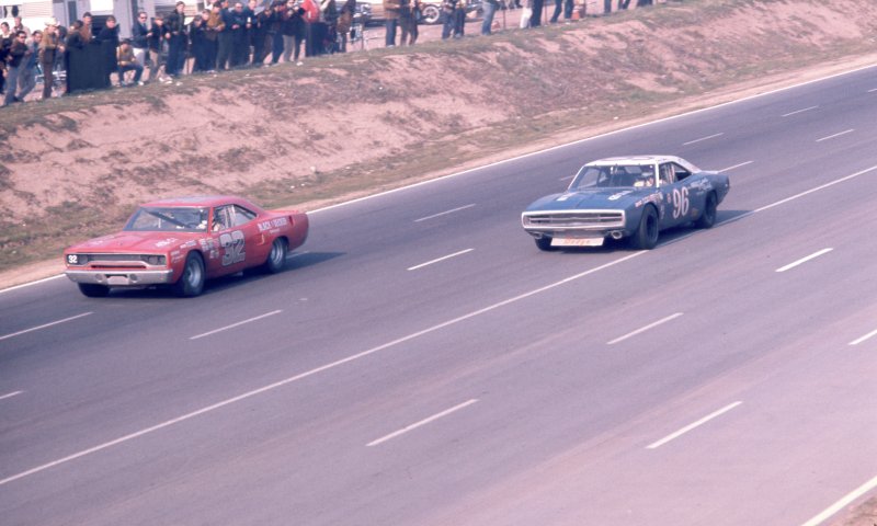 1971 Motor Trend 500: Rare Amateur Photos From Riverside International Raceway NASCAR's First Winston Cup Race