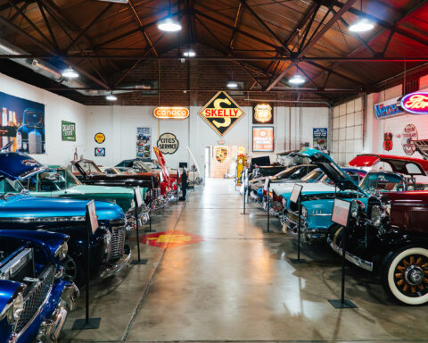 Where is the Heart of Route 66 Auto Museum?