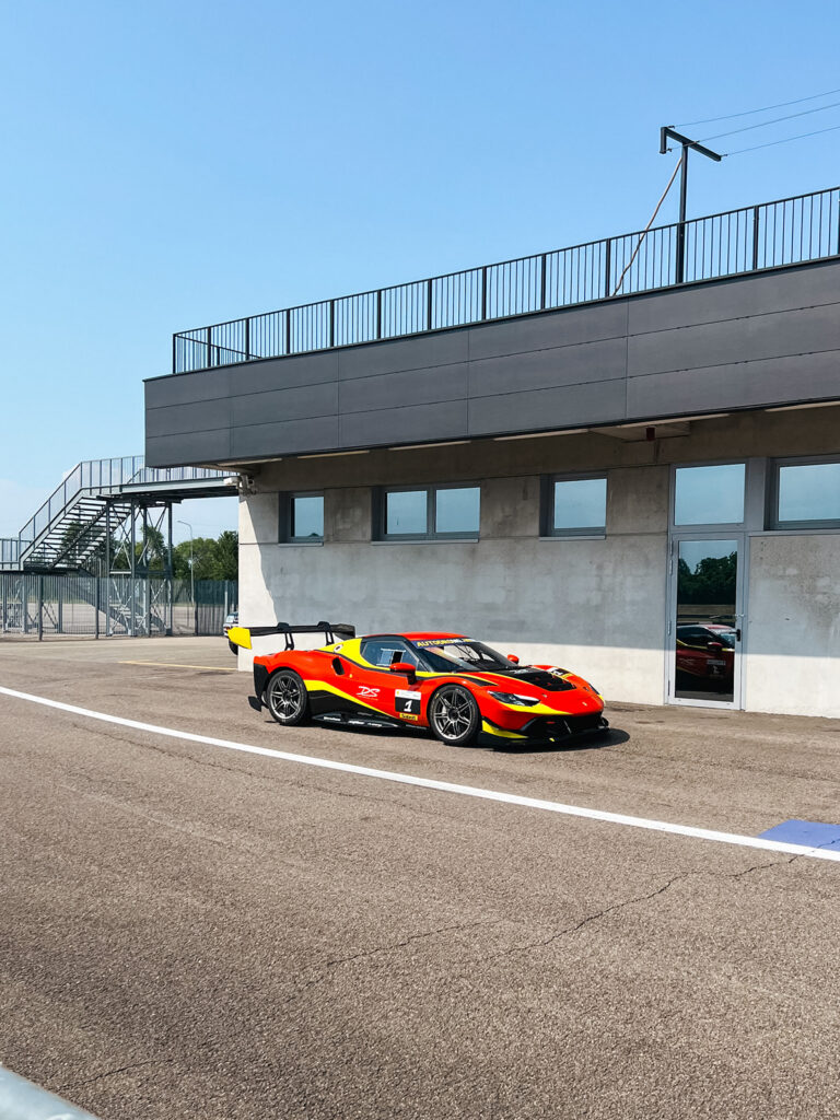 Ferrari 296 Challenge