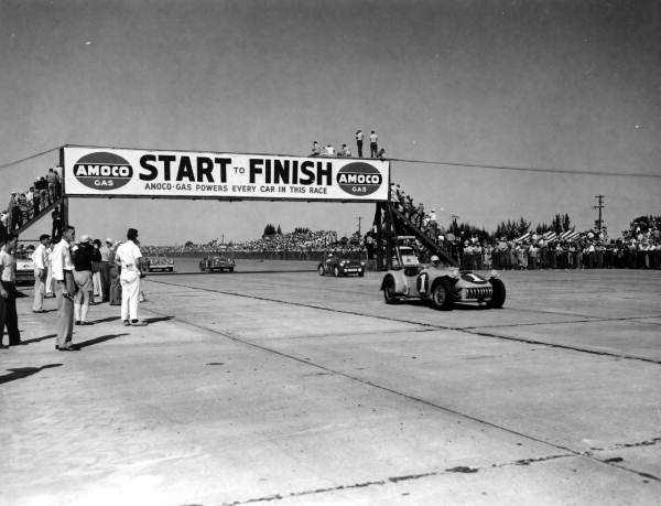 Sebring 1955: Twelve Hours, Two Winners, And A Finish Nobody Could Agree On